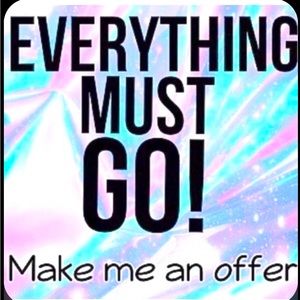 🔥🔥Closet clear out!! Make an offer!! 🔥🔥